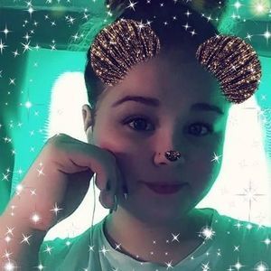 Meet your Posher, Makayla